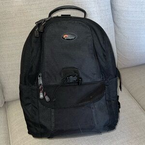 LOWEPRO Camera Backpack CompuTrekker AW